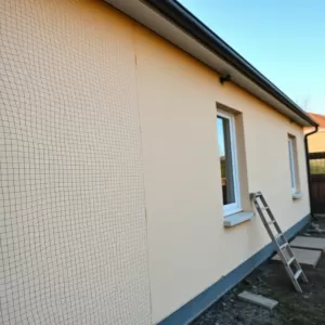 Po jakim czasie nakładać tynk silikonowy