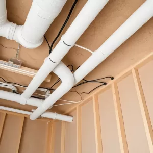 Jakie instalacje przed tynkami